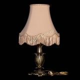 Бронзовая настольная лампа Делия №1 с абажуром в Кирове