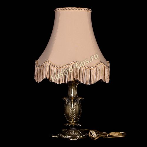 Бронзовая настольная лампа Делия №1 с абажуром в Кирове Гусь Хрустальный